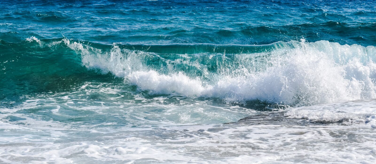 Nikon D3300 sample photo. Wave, smashing, coast photography