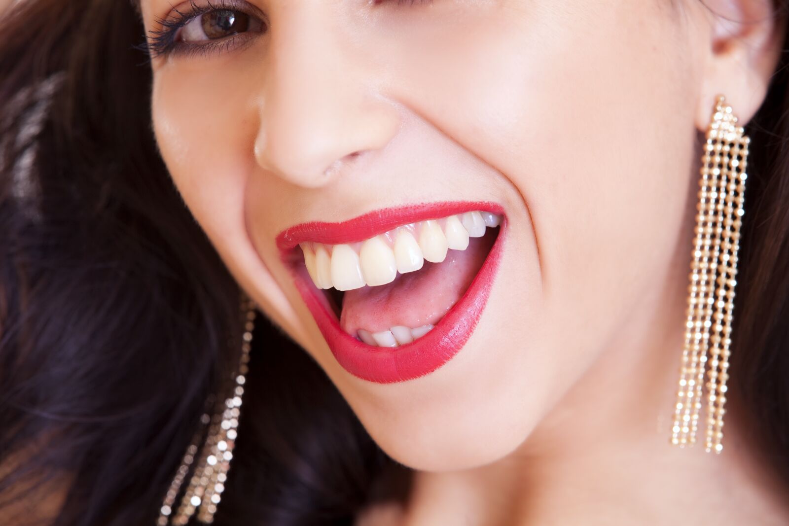 Canon EOS 5D Mark II sample photo. Girl, woman, smile photography