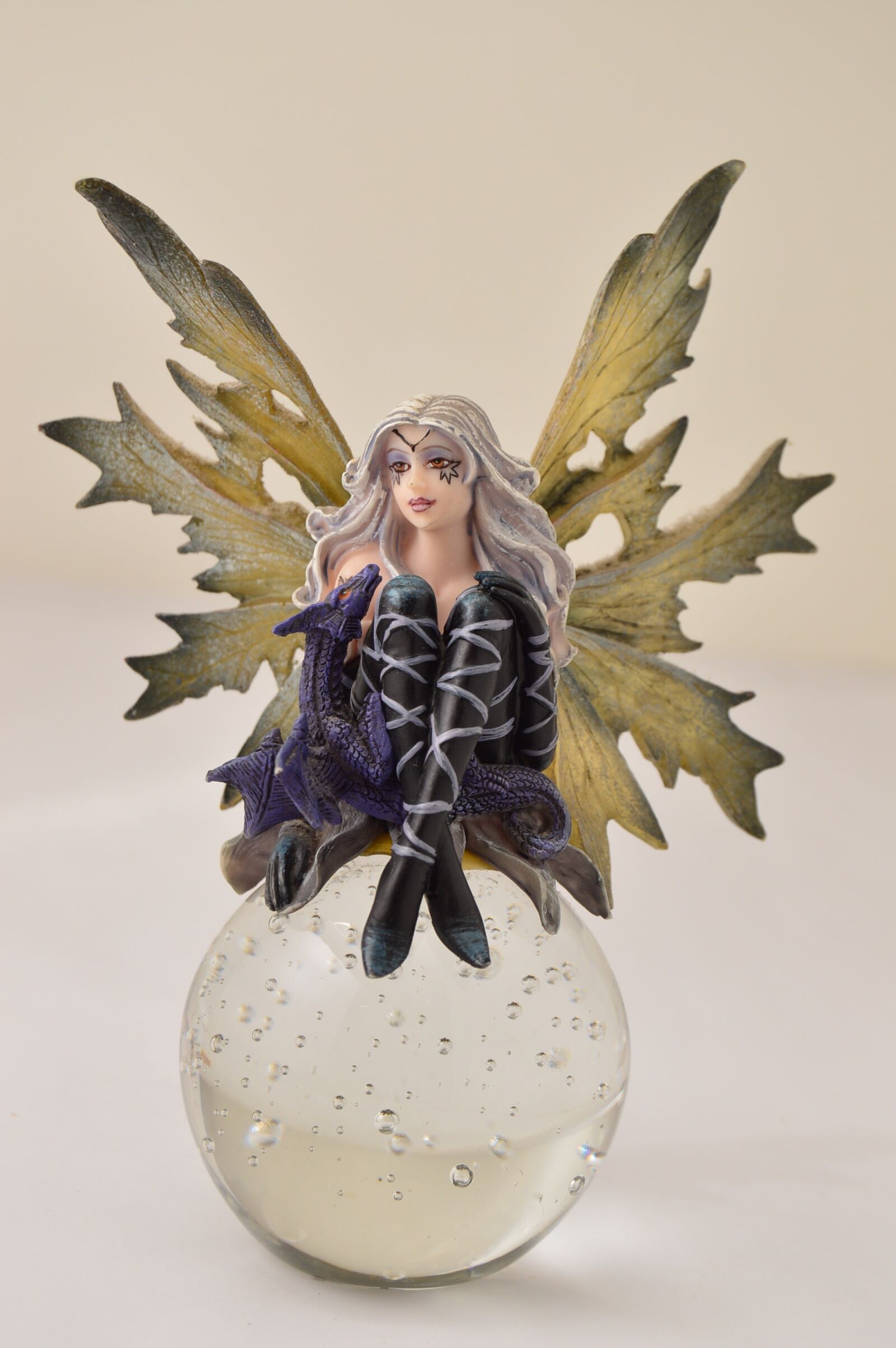 Nikon D3200 sample photo. Fairy, figure, sphere photography
