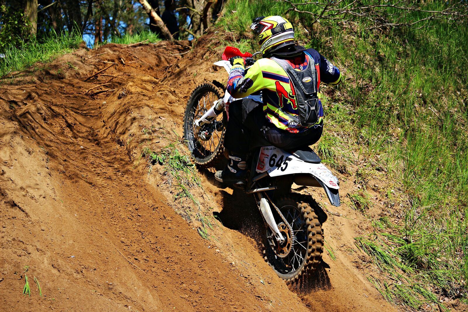 Canon EOS 100D (EOS Rebel SL1 / EOS Kiss X7) sample photo. Motocross, enduro, motorcycle photography