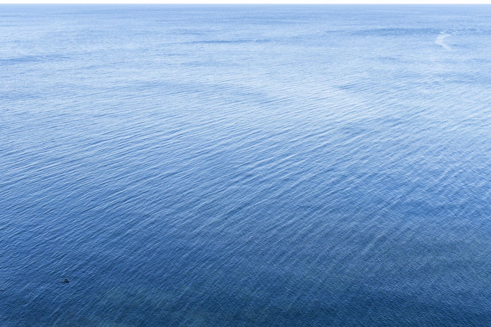 Sony a6300 + Sigma 30mm F2.8 EX DN sample photo. Sea, water, baltic sea photography