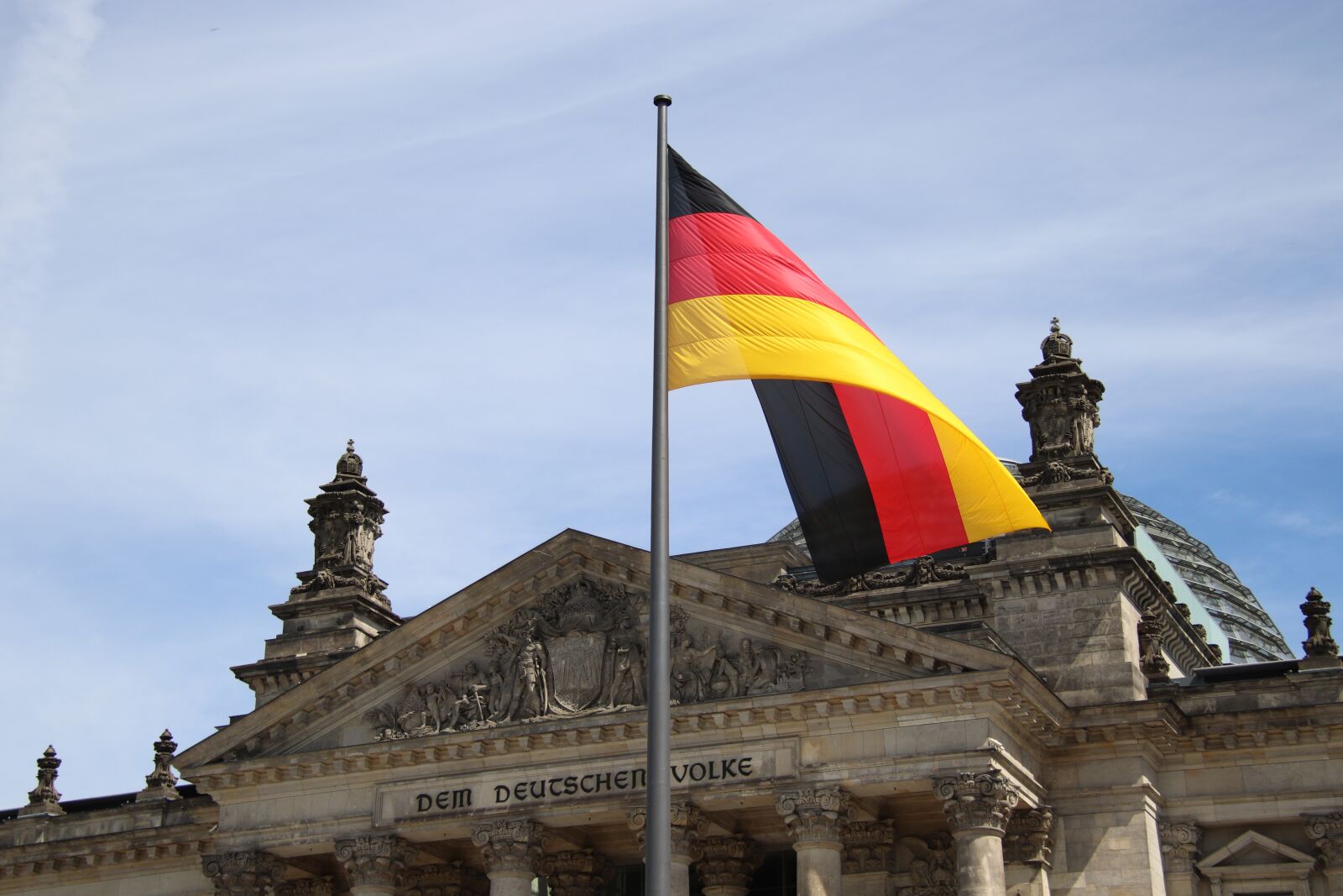 Canon EOS 800D (EOS Rebel T7i / EOS Kiss X9i) sample photo. Germany, berlin, reichstag photography