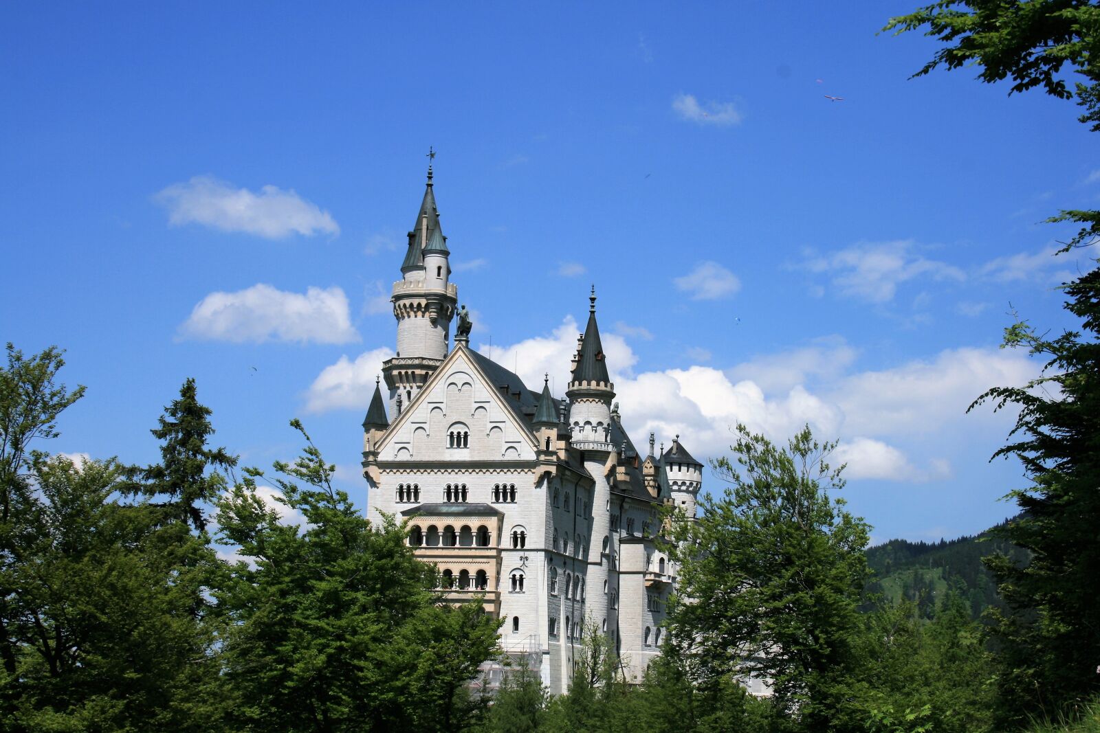 Canon EOS 400D (EOS Digital Rebel XTi / EOS Kiss Digital X) sample photo. Castle, germany, architecture photography