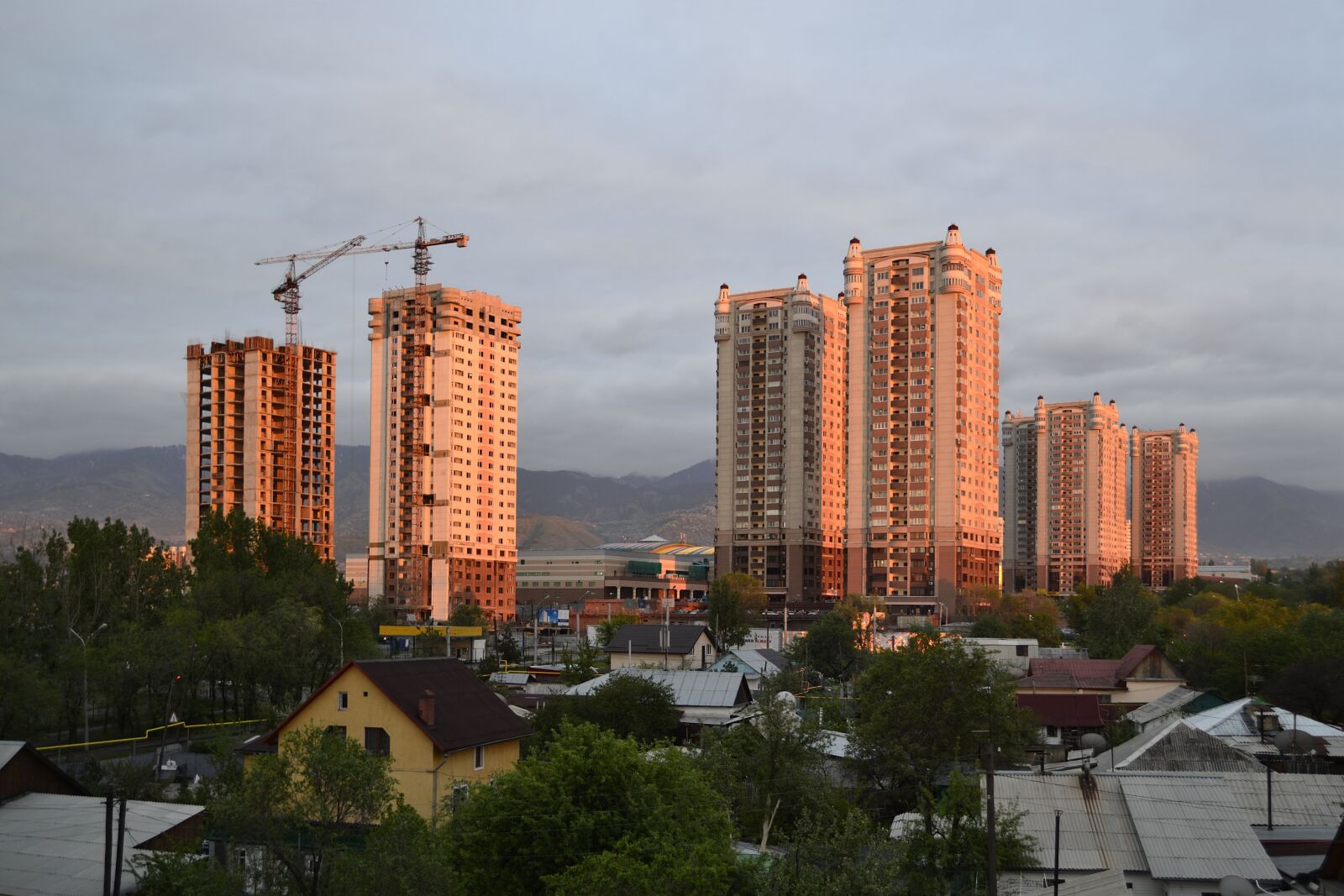 Nikon D3100 sample photo. Construction, sunset almaty, kazakhstan photography