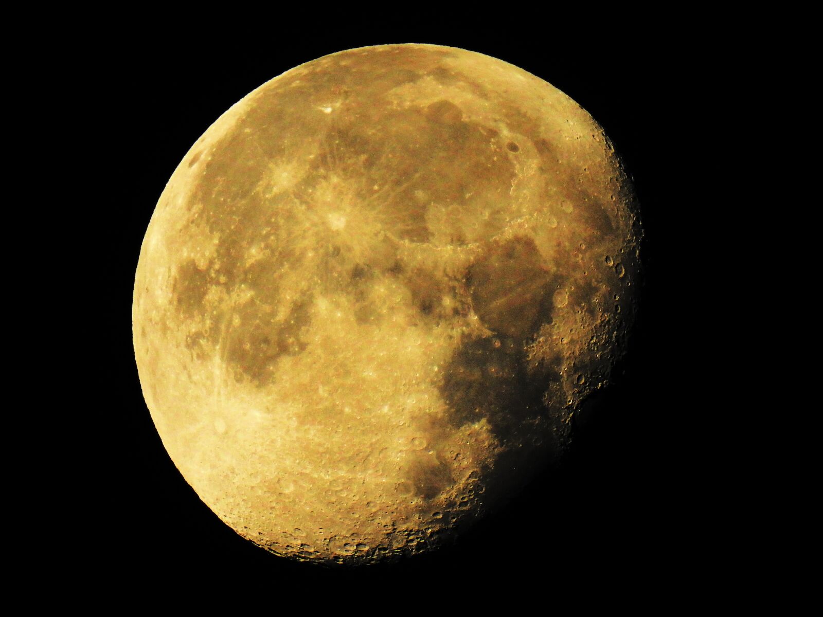 Nikon Coolpix P900 sample photo. Super moon, moon, waning photography
