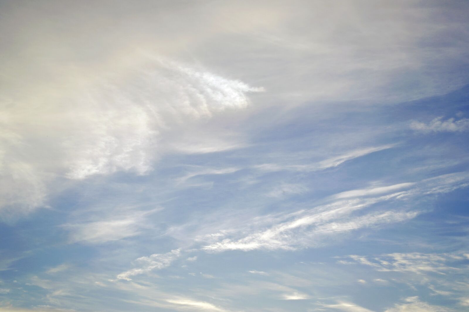 Samsung NX1000 sample photo. Sky, clouds, nature photography