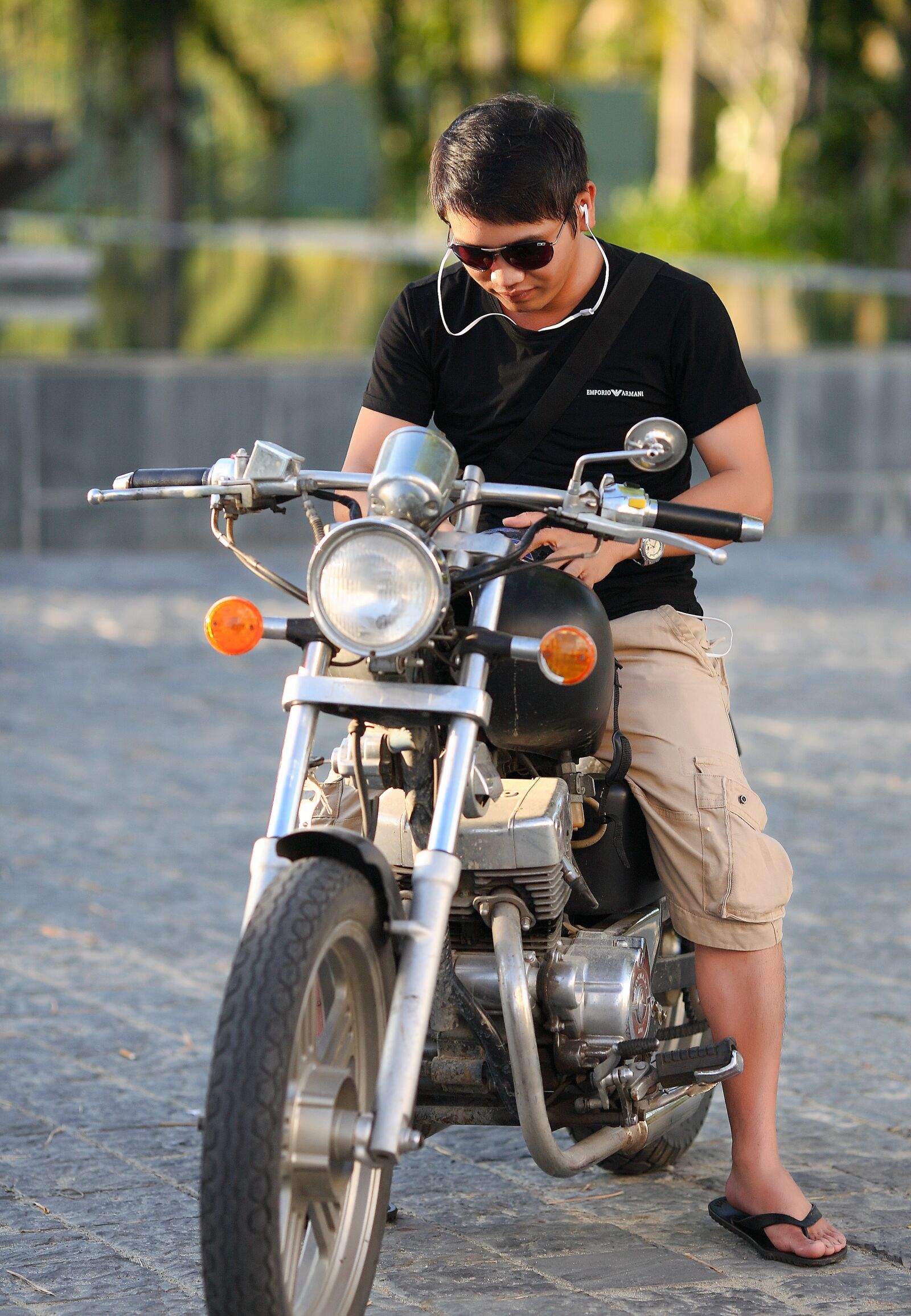 Canon EOS 5D sample photo. Motorbike, vehicle, motorcycle photography
