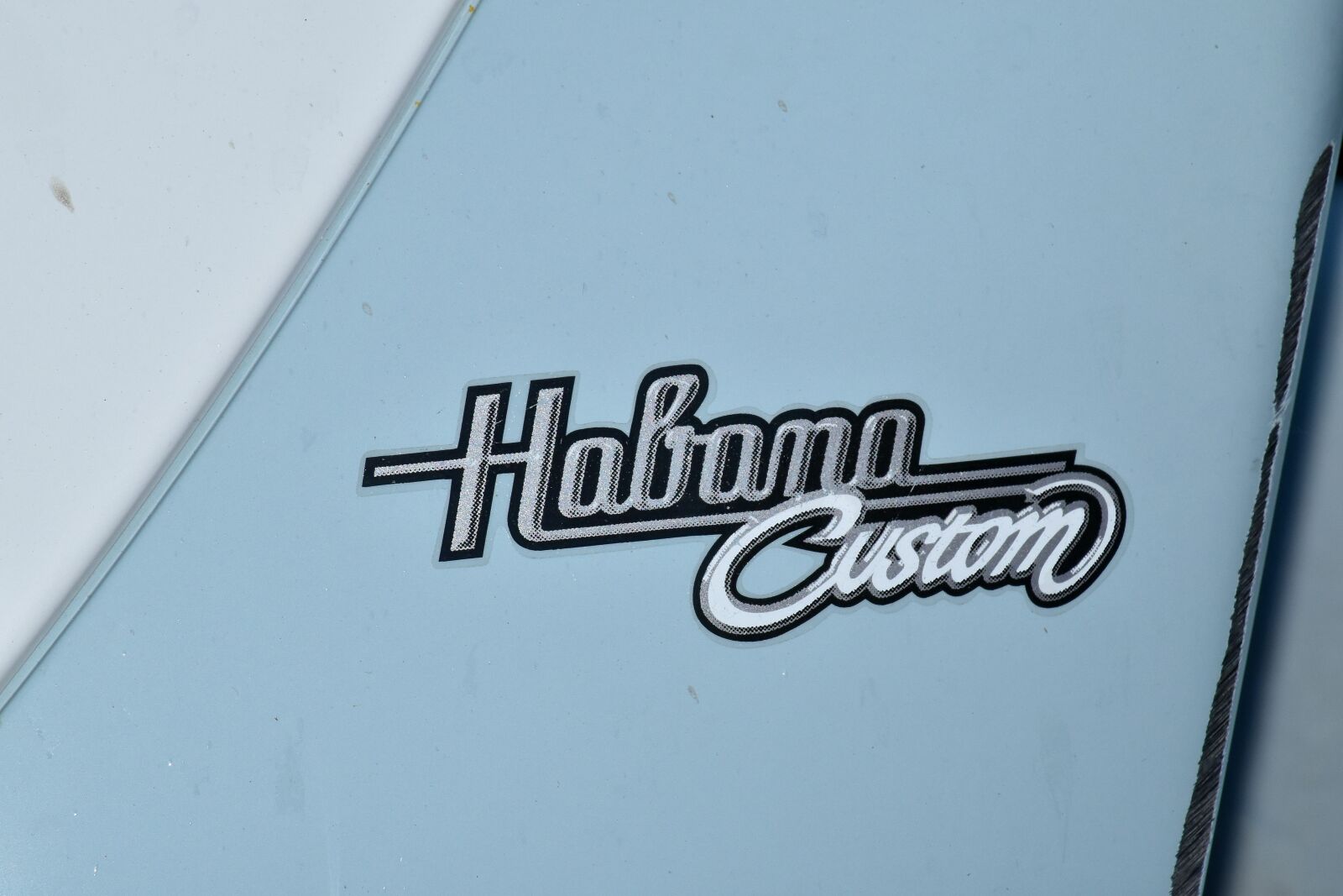 Nikon D5500 sample photo. Blue, sign, text, writing photography