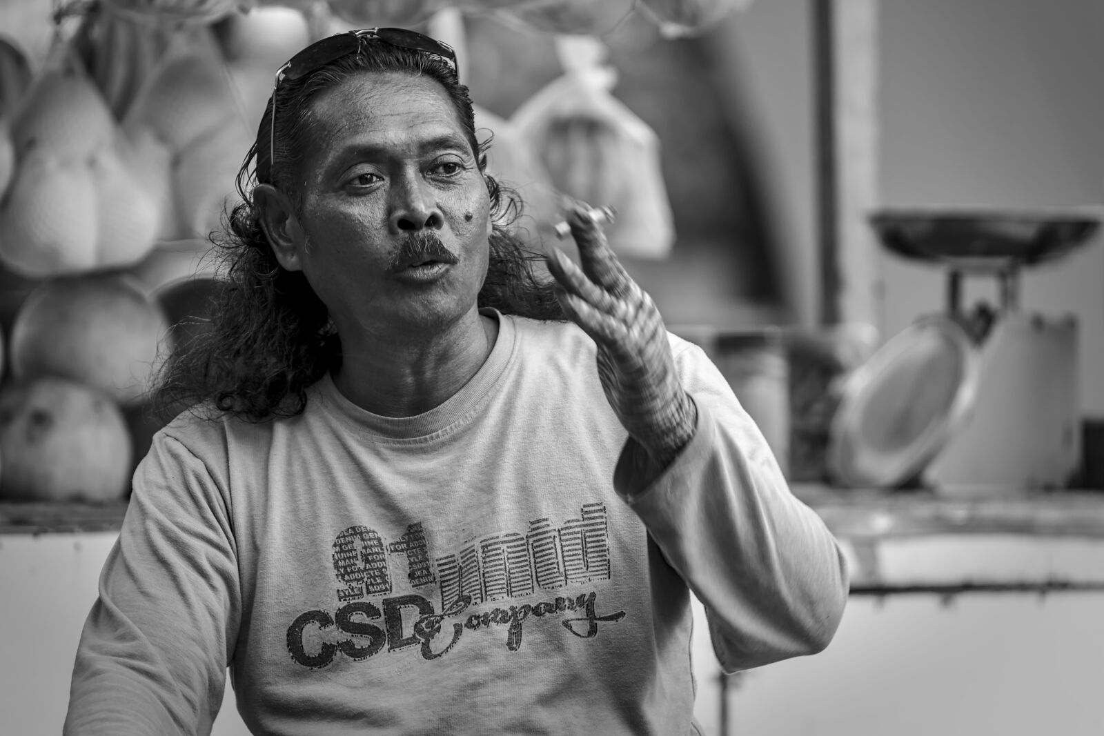 Nikon D500 sample photo. Man, longhair, blather photography
