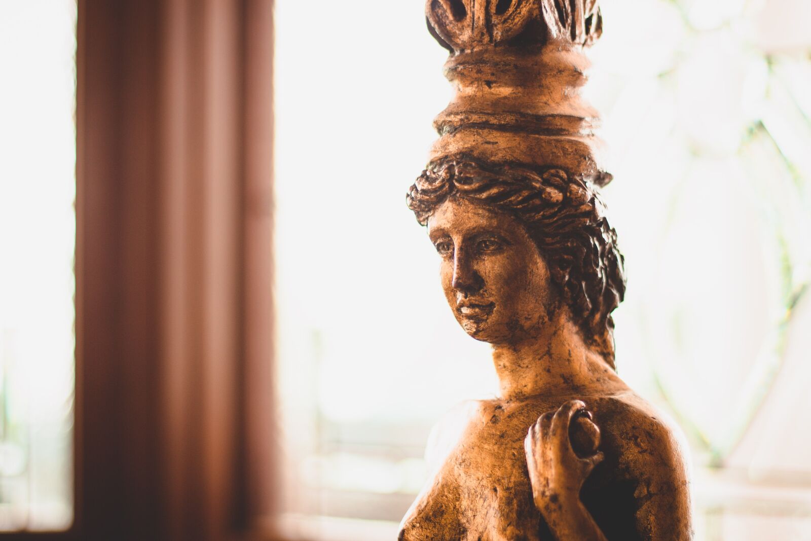 Canon EOS 600D (Rebel EOS T3i / EOS Kiss X5) sample photo. Chandelier, greece, greek photography