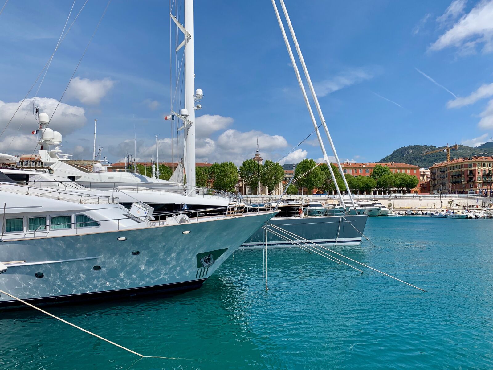 Apple iPhone XS Max sample photo. Yacht, sailing, nice photography