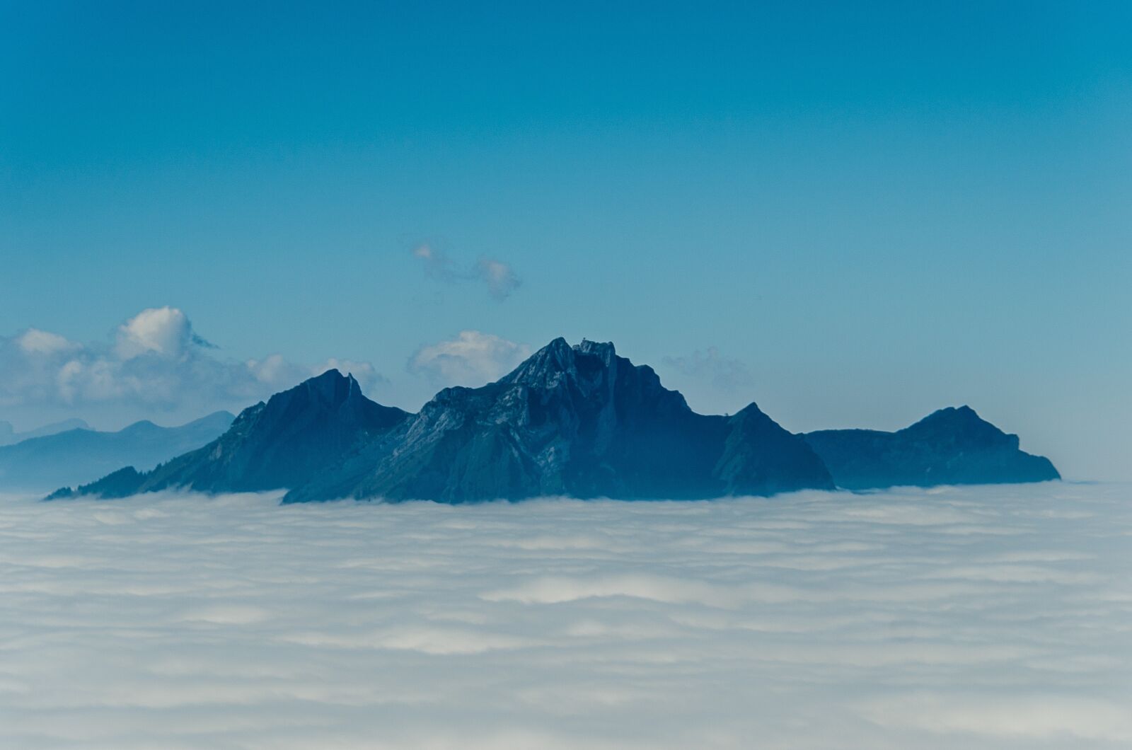 Nikon D7000 sample photo. Mountains, switzerland, sea of photography