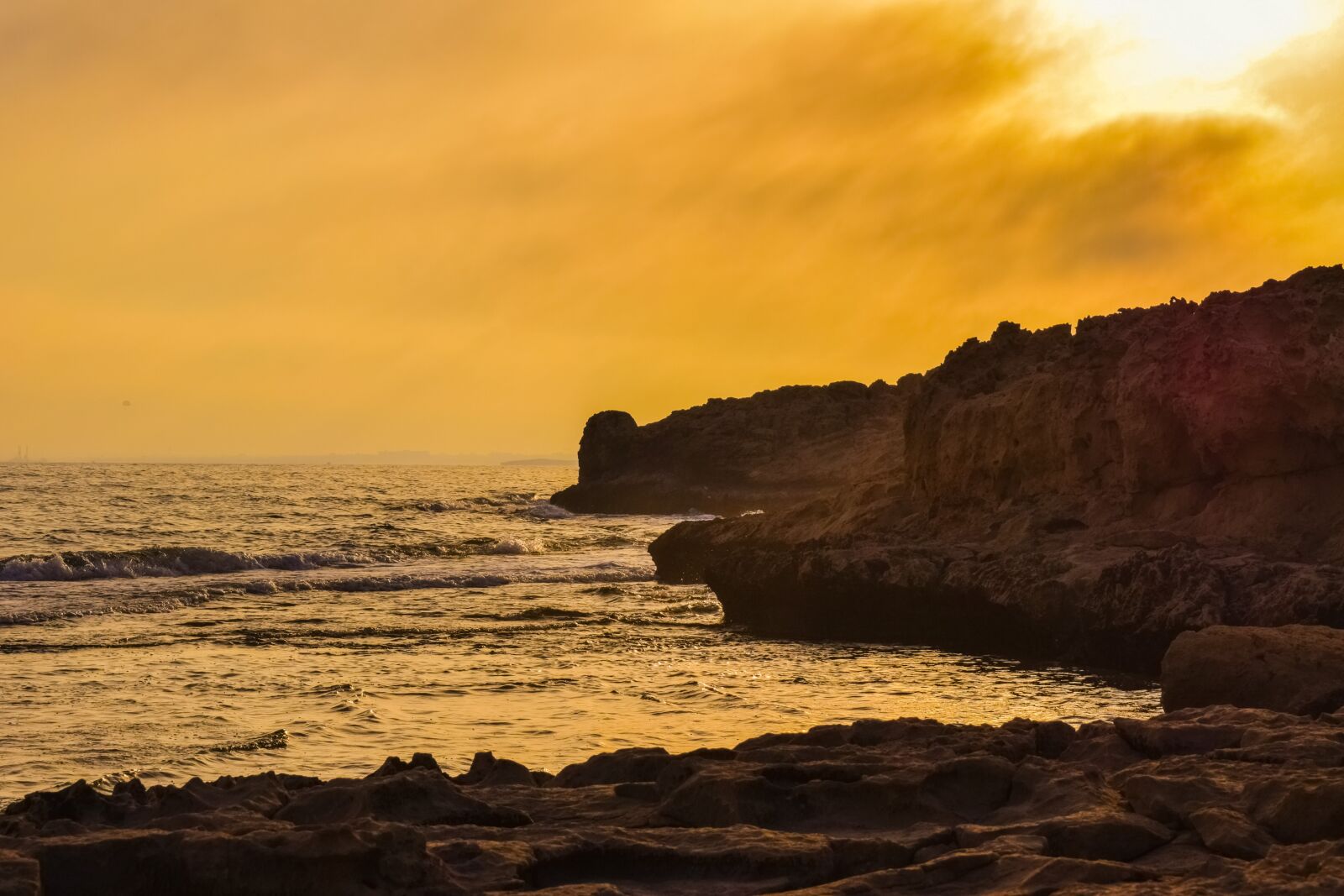Nikon D3300 sample photo. Sunset, hazy, sky photography
