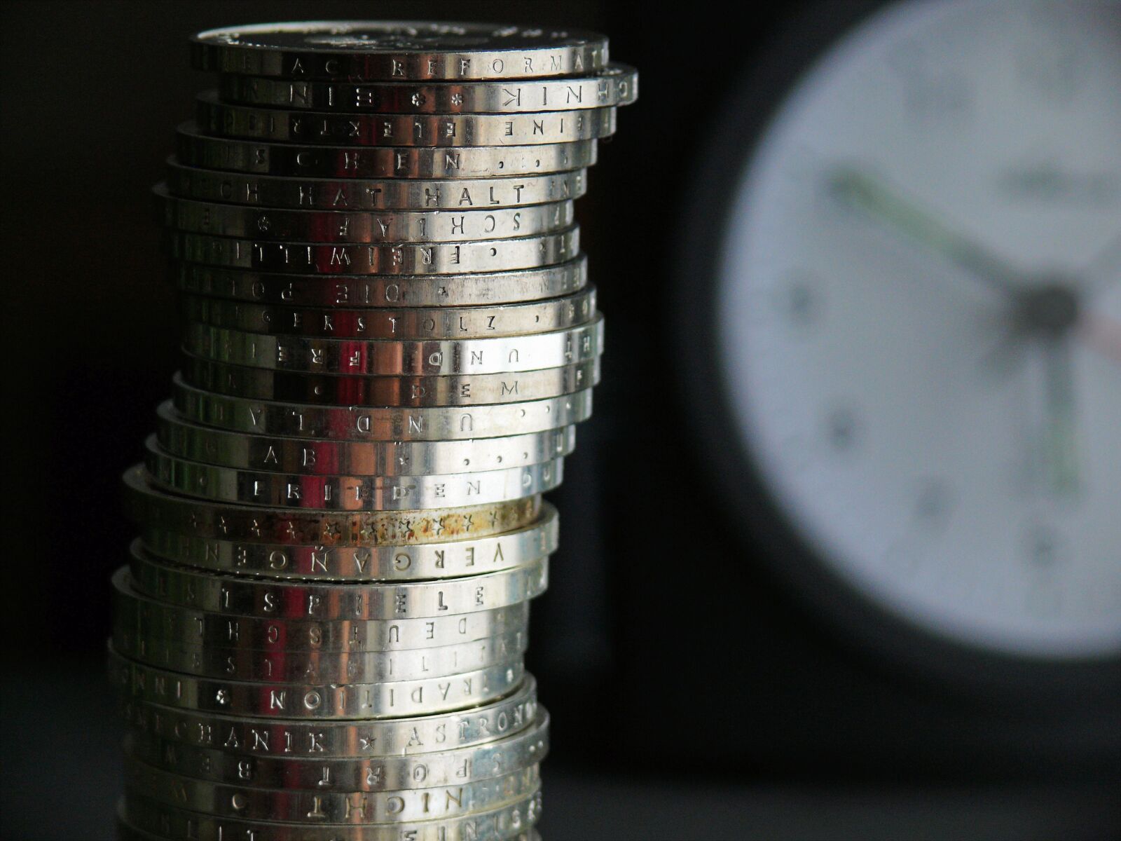 Leica V-LUX 1 sample photo. Euro, euro coin, money photography