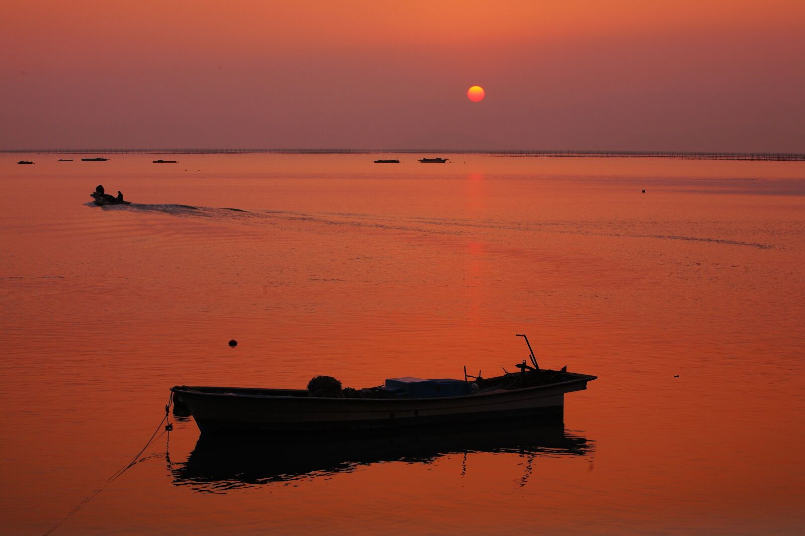 Canon EOS 5D sample photo. Glow, fisherman, sea photography