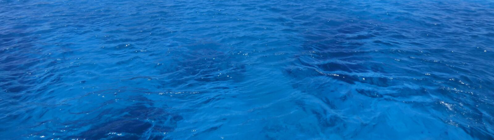 Panasonic DMC-FZ72 sample photo. Turquoise, water, sea photography