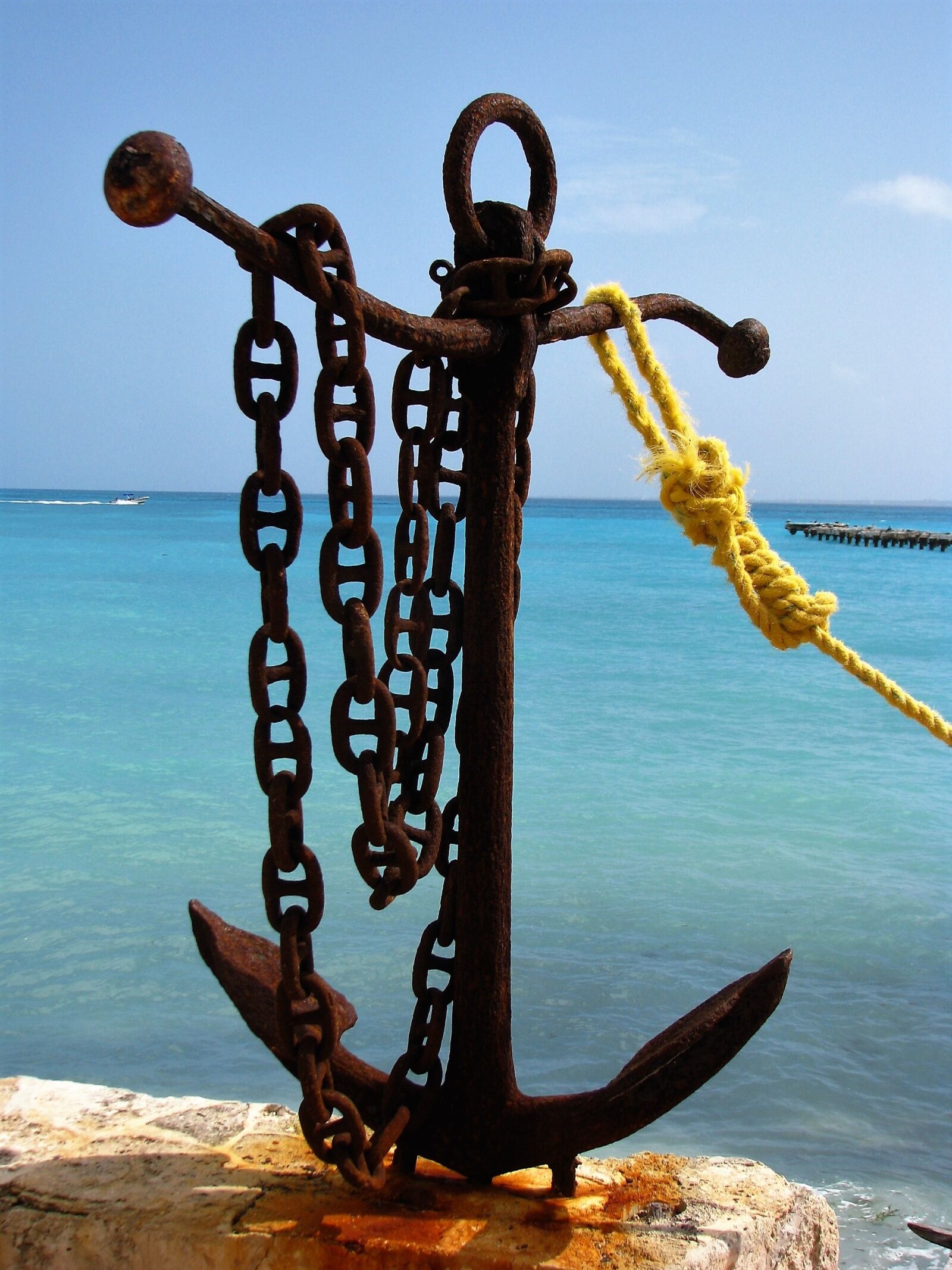 Canon POWERSHOT S5 IS sample photo. Anchor, sea, ocean photography