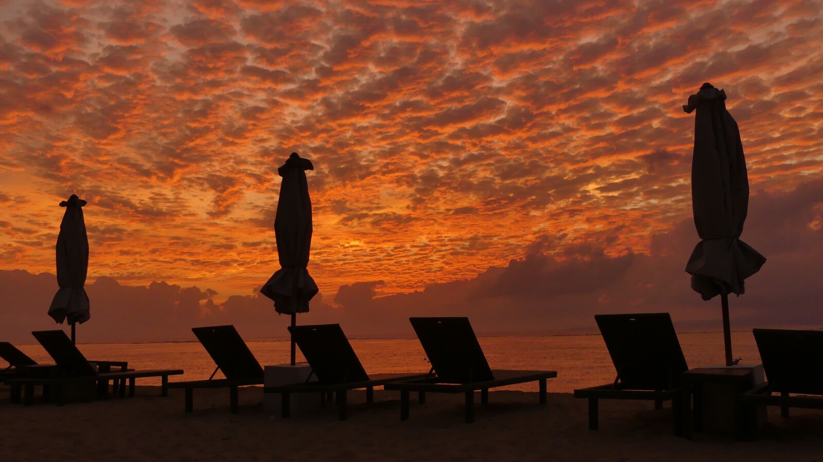 Panasonic Lumix DMC-FZ300 sample photo. Bali, indonesia, sanur photography