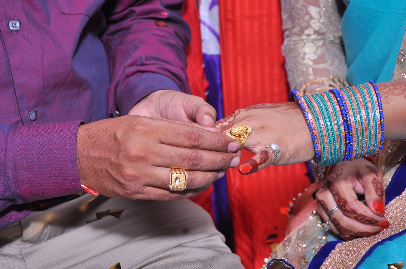 Nikon D90 sample photo. Ring, couple, happiness photography