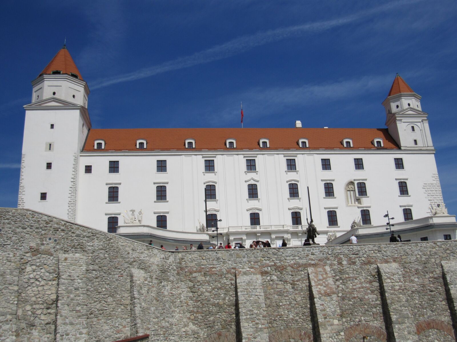 Canon PowerShot SX530 HS sample photo. Castle, bratislava, slovakia photography