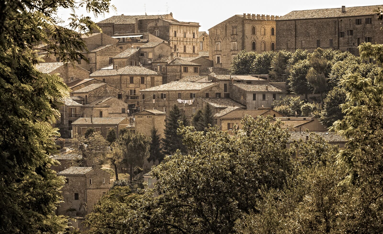 Nikon D60 sample photo. Country, architecture, travel photography