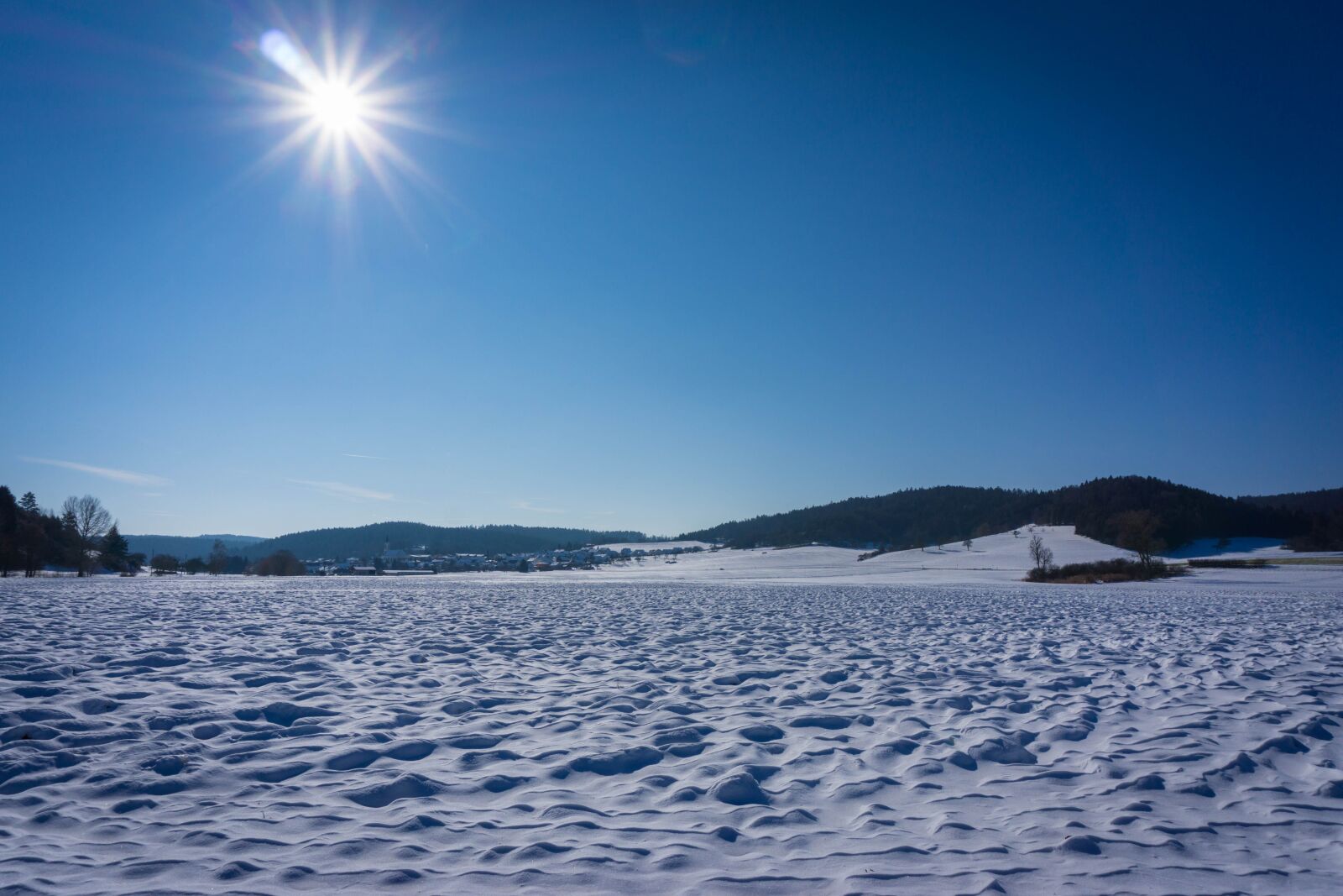 Sony E 16-50mm F3.5-5.6 PZ OSS sample photo. Nature, sky, waters photography