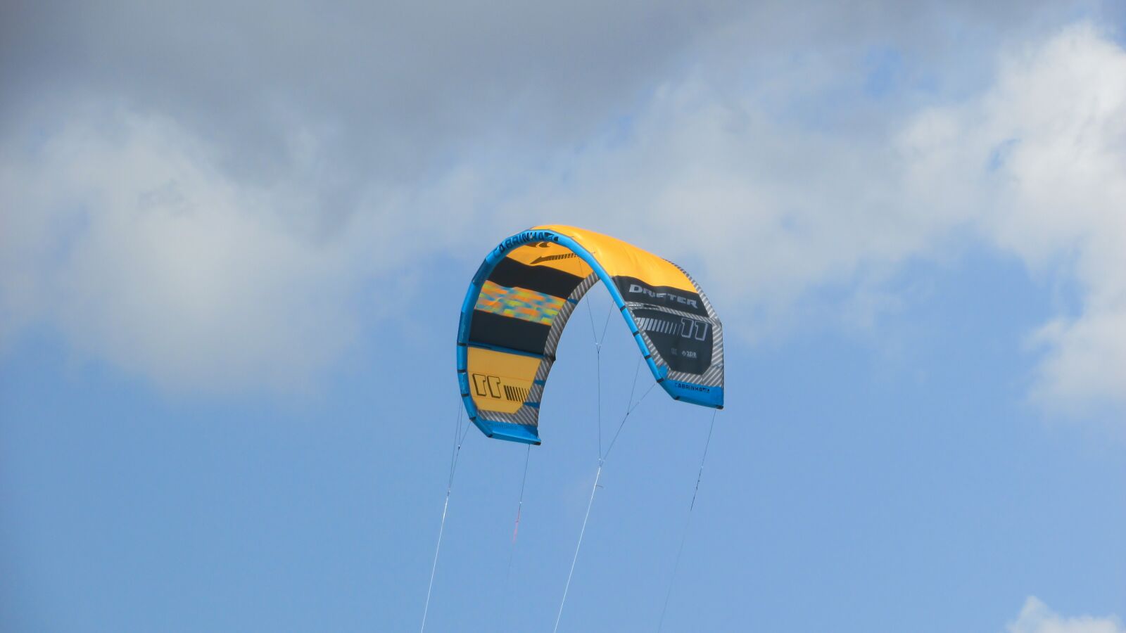 Canon PowerShot SX400 IS sample photo. Kite surf, equipment, sport photography