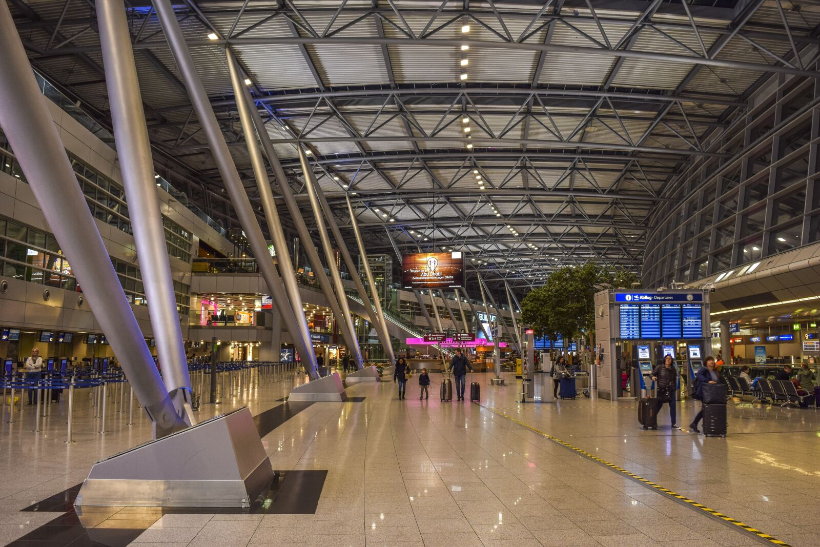 Nikon D3300 sample photo. Airport, terminal, travel photography