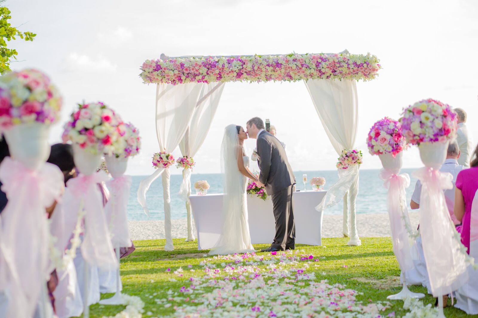 Canon EF 85mm F1.8 USM sample photo. Flower achway, beach wedding photography