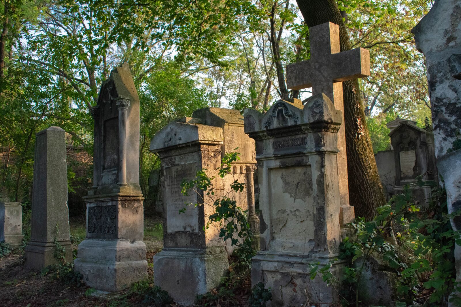 Nikon D3400 sample photo. Cemetery, tombstone, grave photography