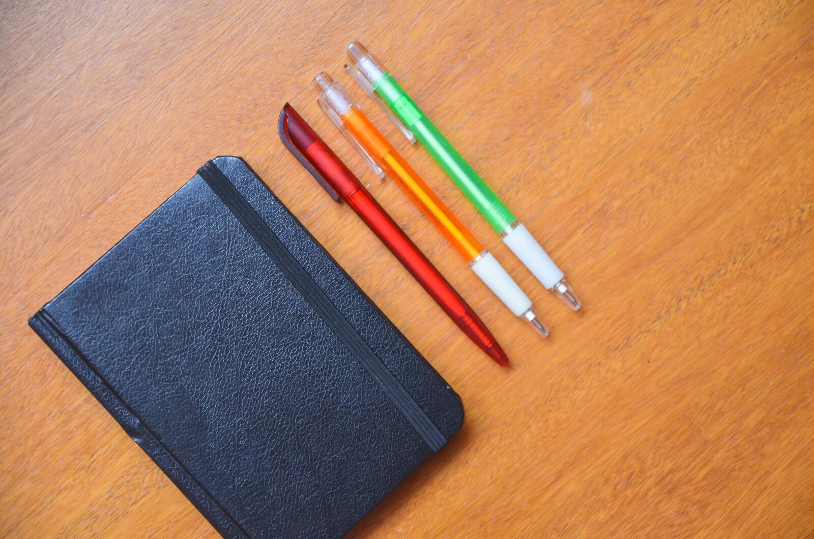 Nikon D5100 sample photo. Notepad, diary, pencils photography