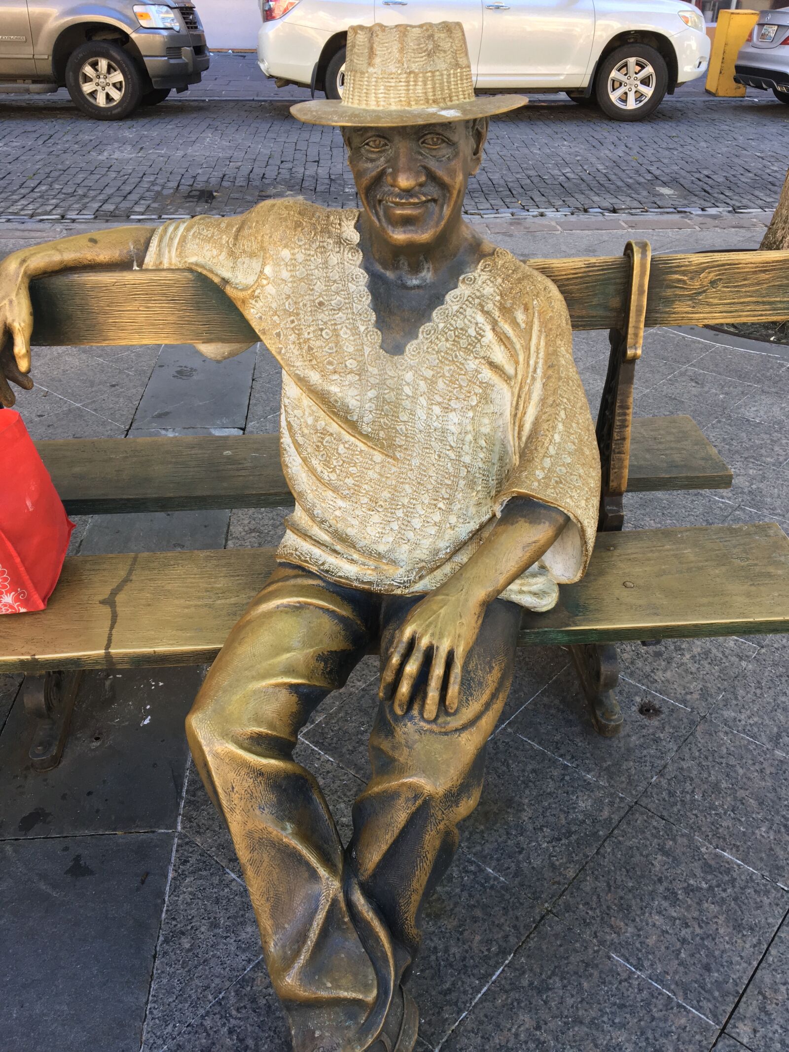 Apple iPhone 6s sample photo. Pablo, park, bench photography