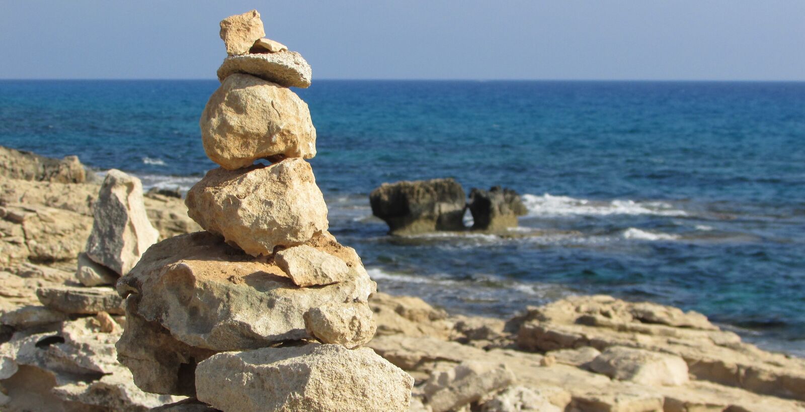 Canon PowerShot SX400 IS sample photo. Stones, path sign, nature photography