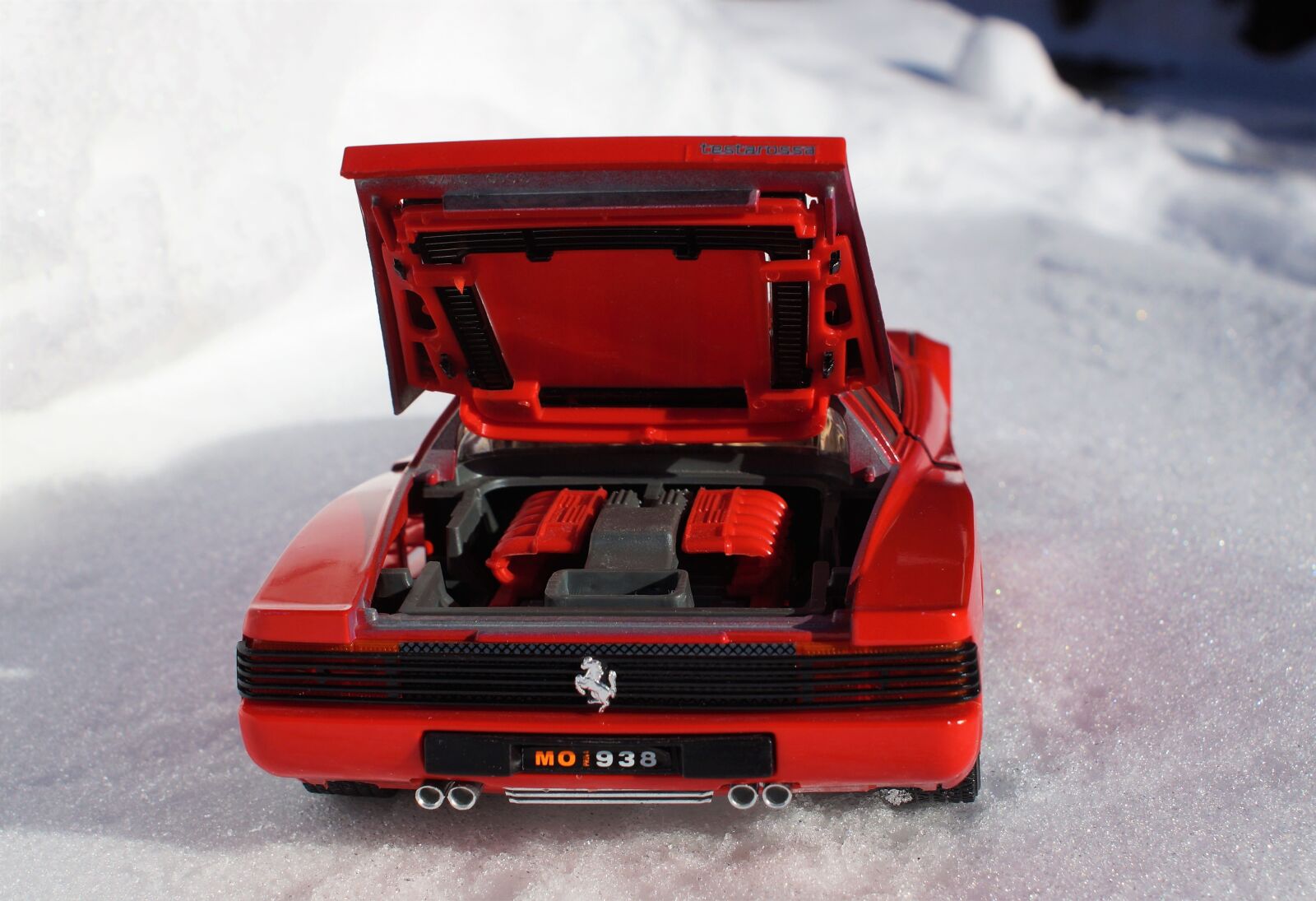 Sony DT 18-70mm F3.5-5.6 sample photo. Model car, ferrari, testarossa photography