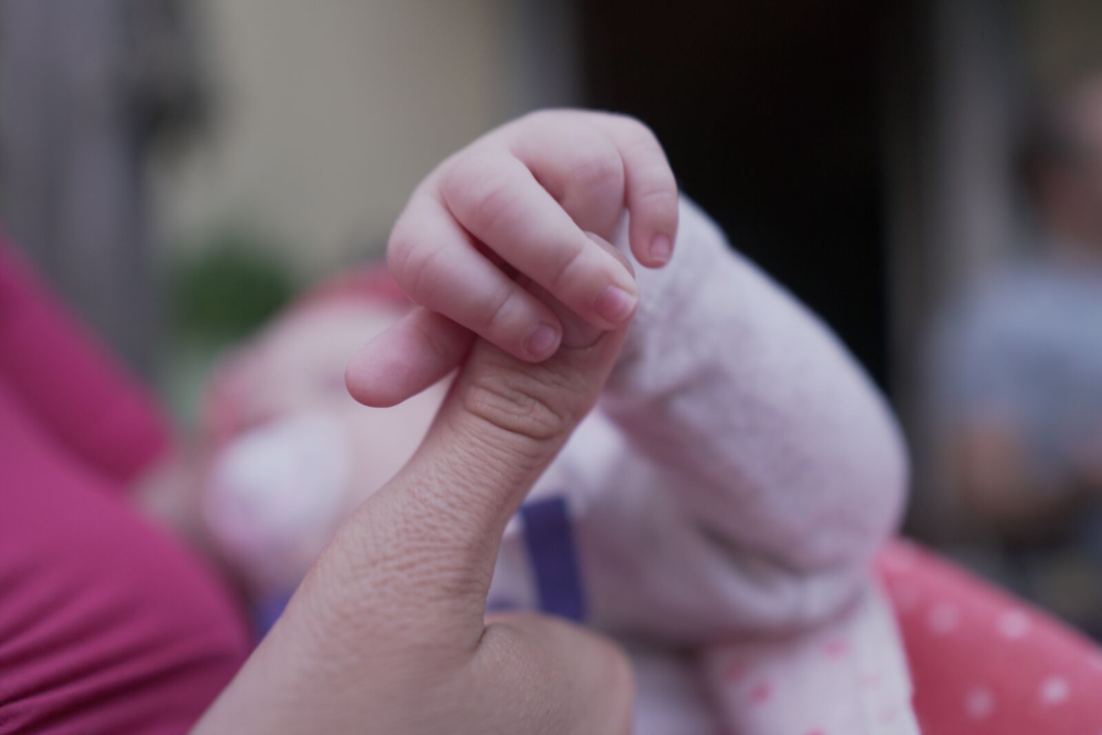 Sigma 16mm F1.4 DC DN | C sample photo. Children, baby, hand photography