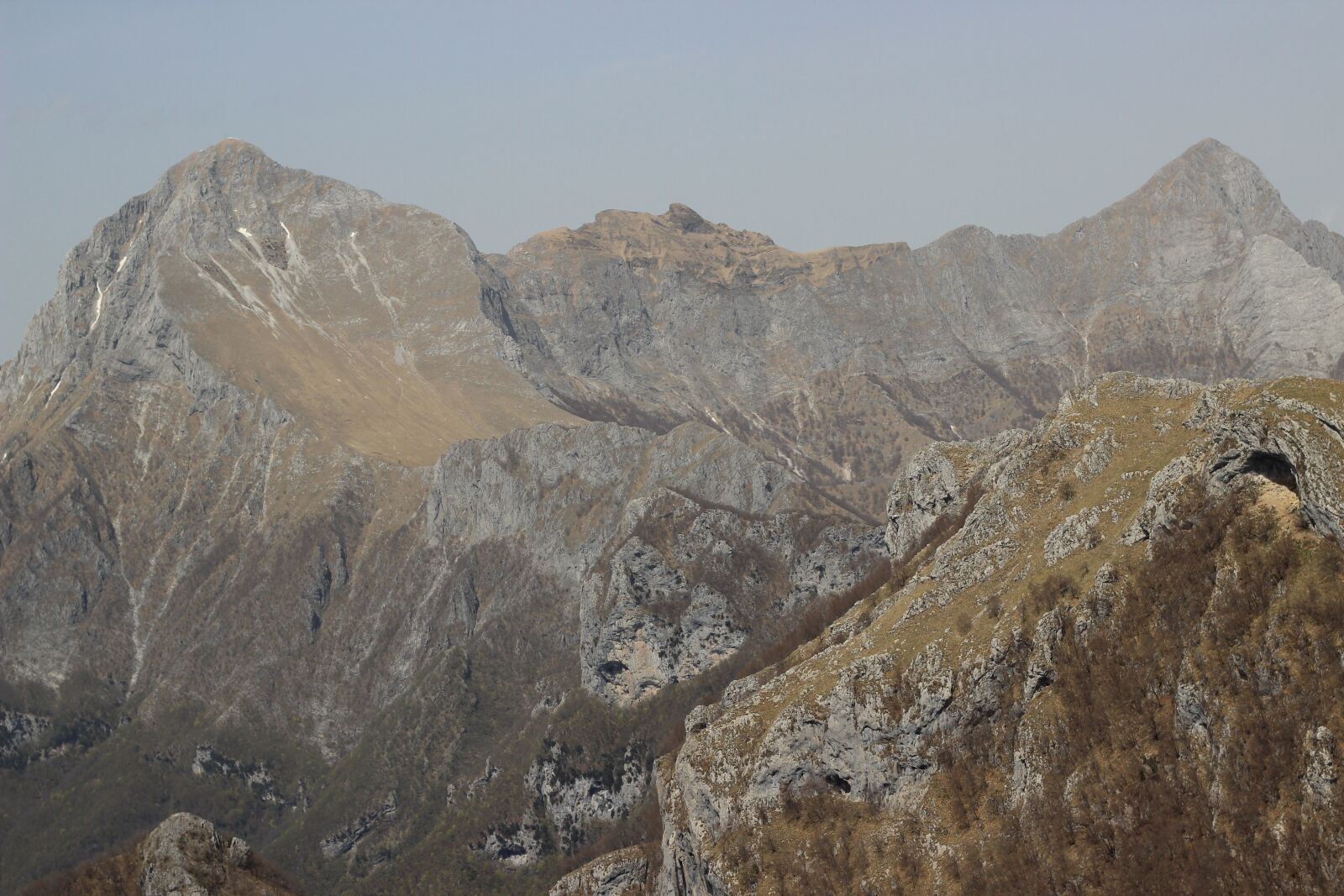 Canon EOS 600D (Rebel EOS T3i / EOS Kiss X5) + Canon EF 50mm F1.8 II sample photo. Mountains, landscape, nature photography