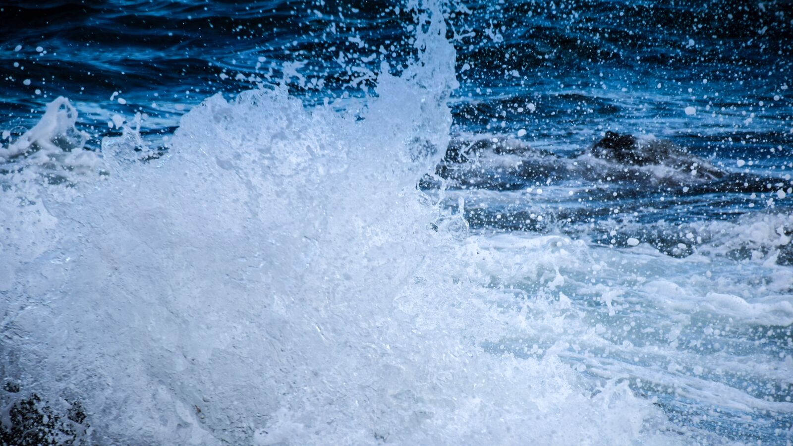 Nikon D5300 sample photo. Beach, water, sea photography