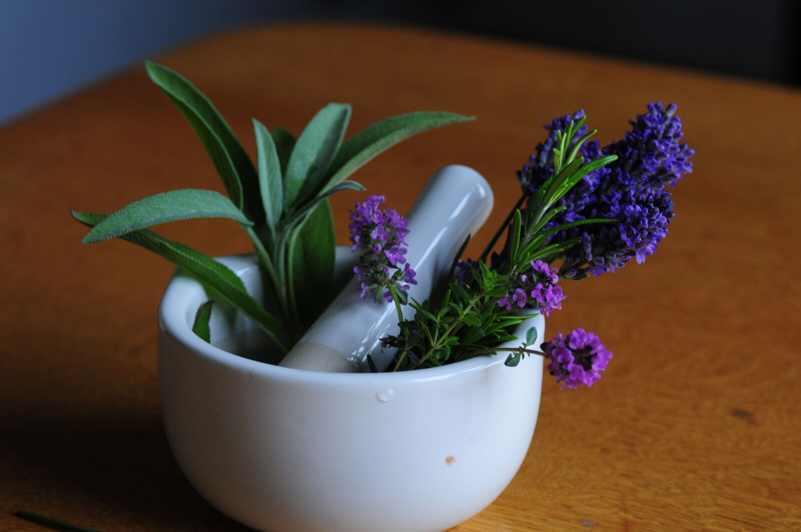 Nikon D300S sample photo. Mortar, flowers, pharmacy photography