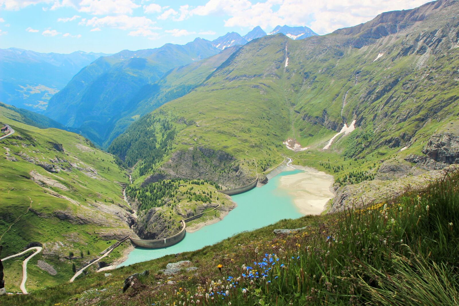 Canon EOS 600D (Rebel EOS T3i / EOS Kiss X5) sample photo. Hochlapenstrasse, dam, mountains photography