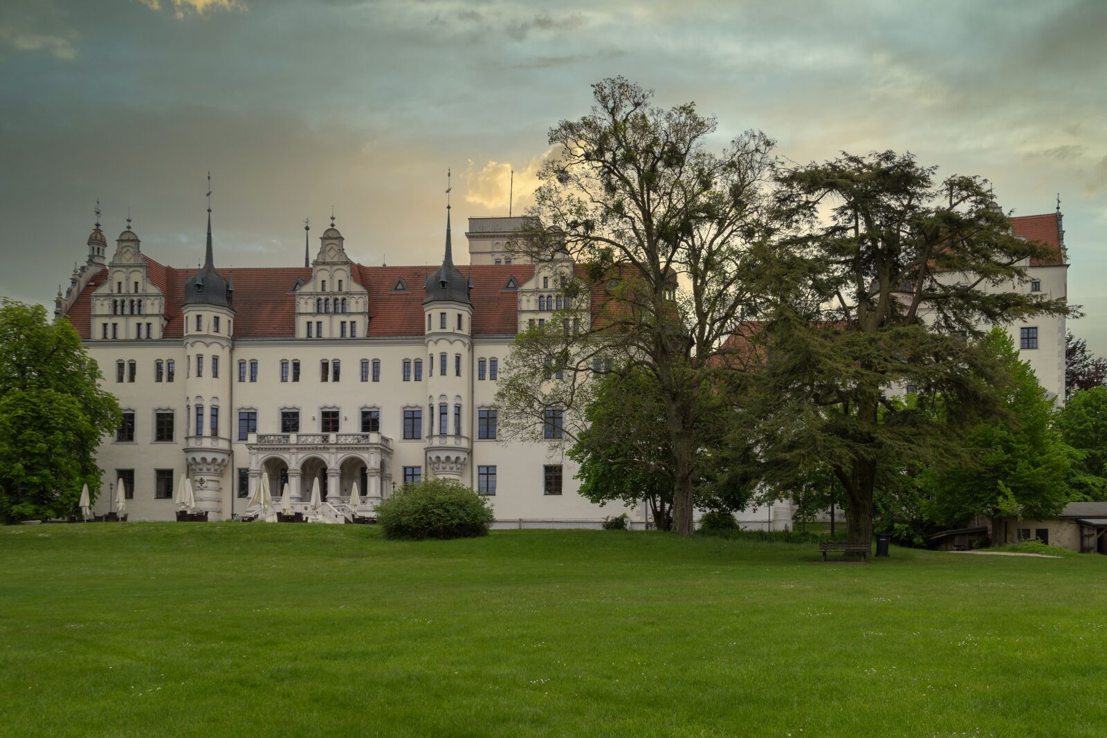 Canon EF-S 18-135mm F3.5-5.6 IS sample photo. Castle, boitzenburg, uckermark photography