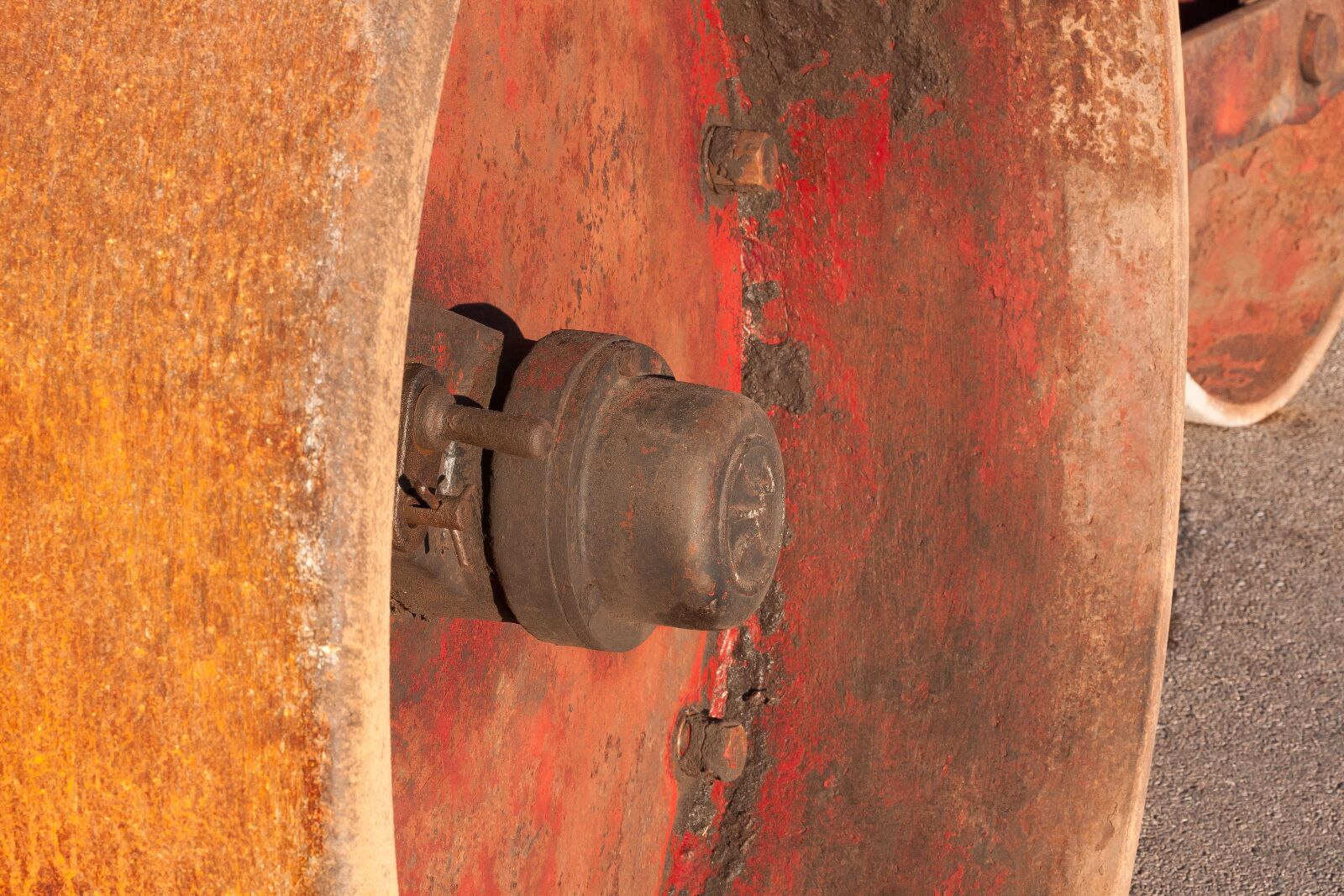 Canon EOS 50D sample photo. Steam roller, road construction photography