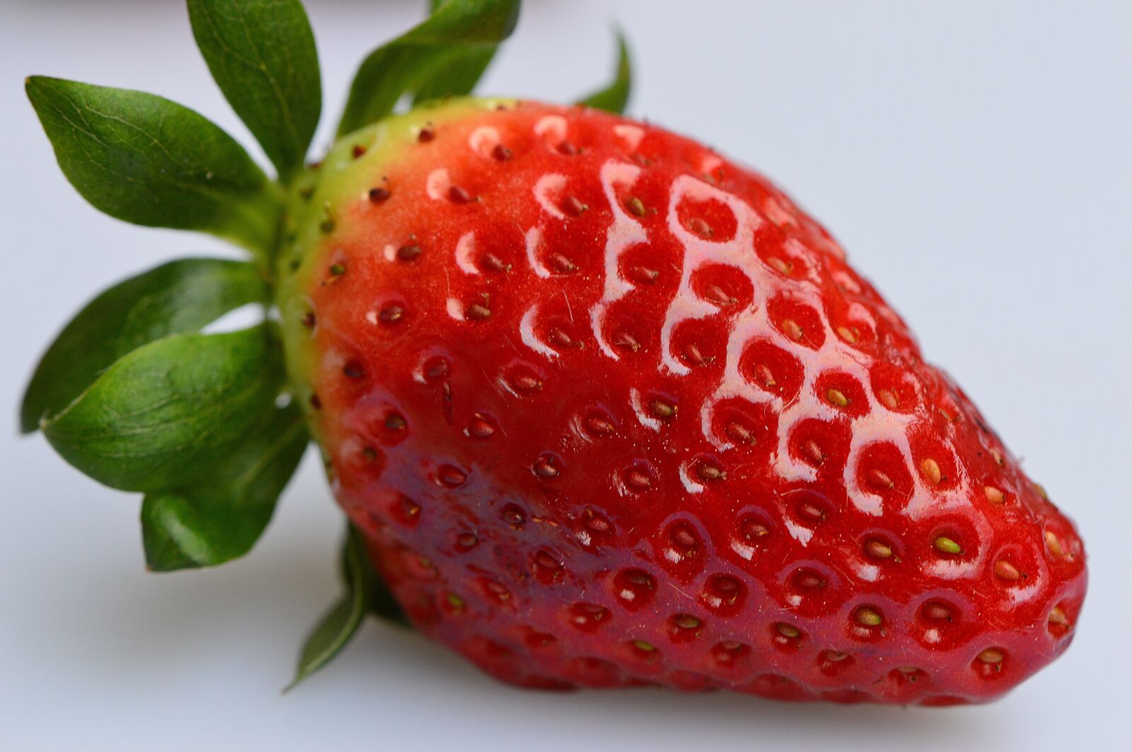 Nikon D3200 sample photo. Strawberries, fruit, close up photography