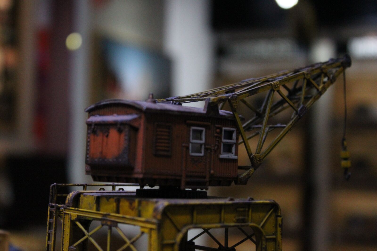 Canon EOS 500D (EOS Rebel T1i / EOS Kiss X3) sample photo. Display, vehicle, figure photography