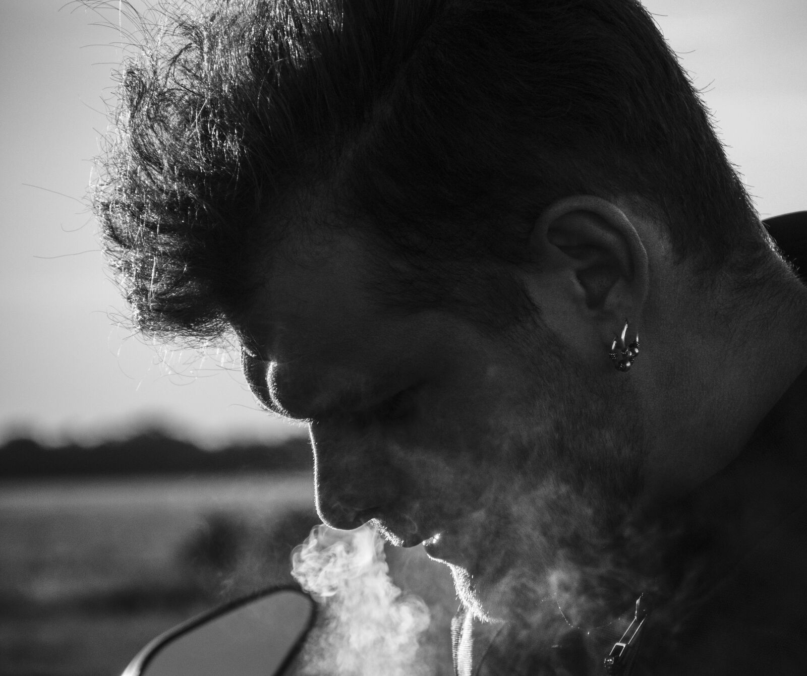 Nikon 1 J5 sample photo. Men's, smoke, cigarette photography