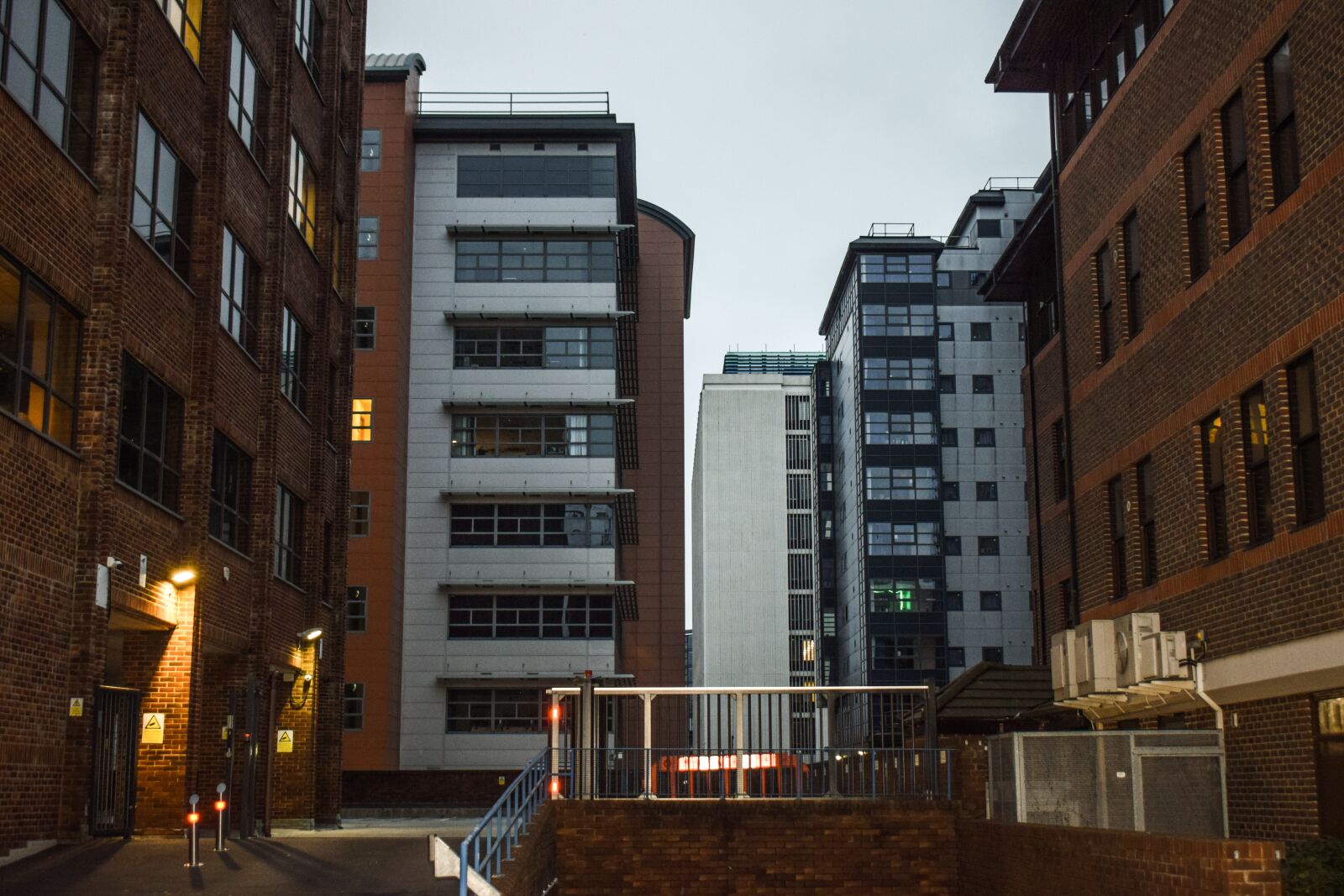 Nikon D3300 sample photo. Buildings, modern, architecture photography