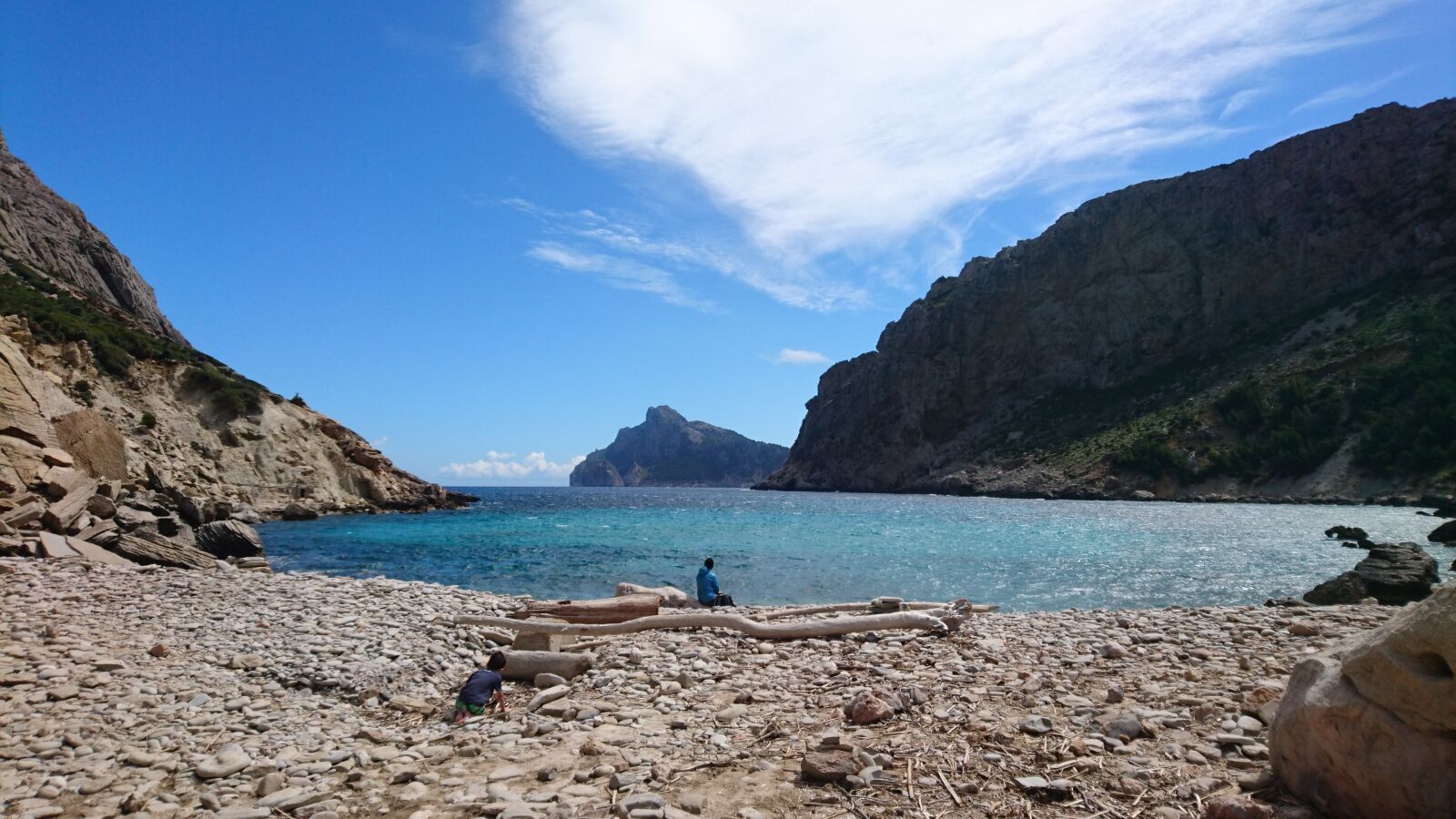Sony Xperia Z5 Compact sample photo. Majorca, cove, boquer valley photography
