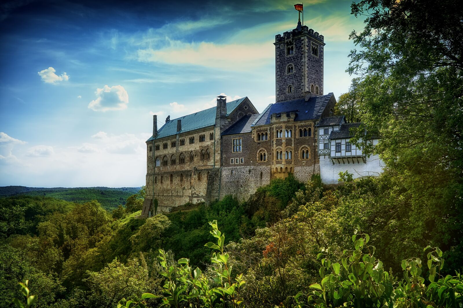 Sony E PZ 18-105mm F4 G OSS sample photo. Castle, wartburg castle, eisenach photography