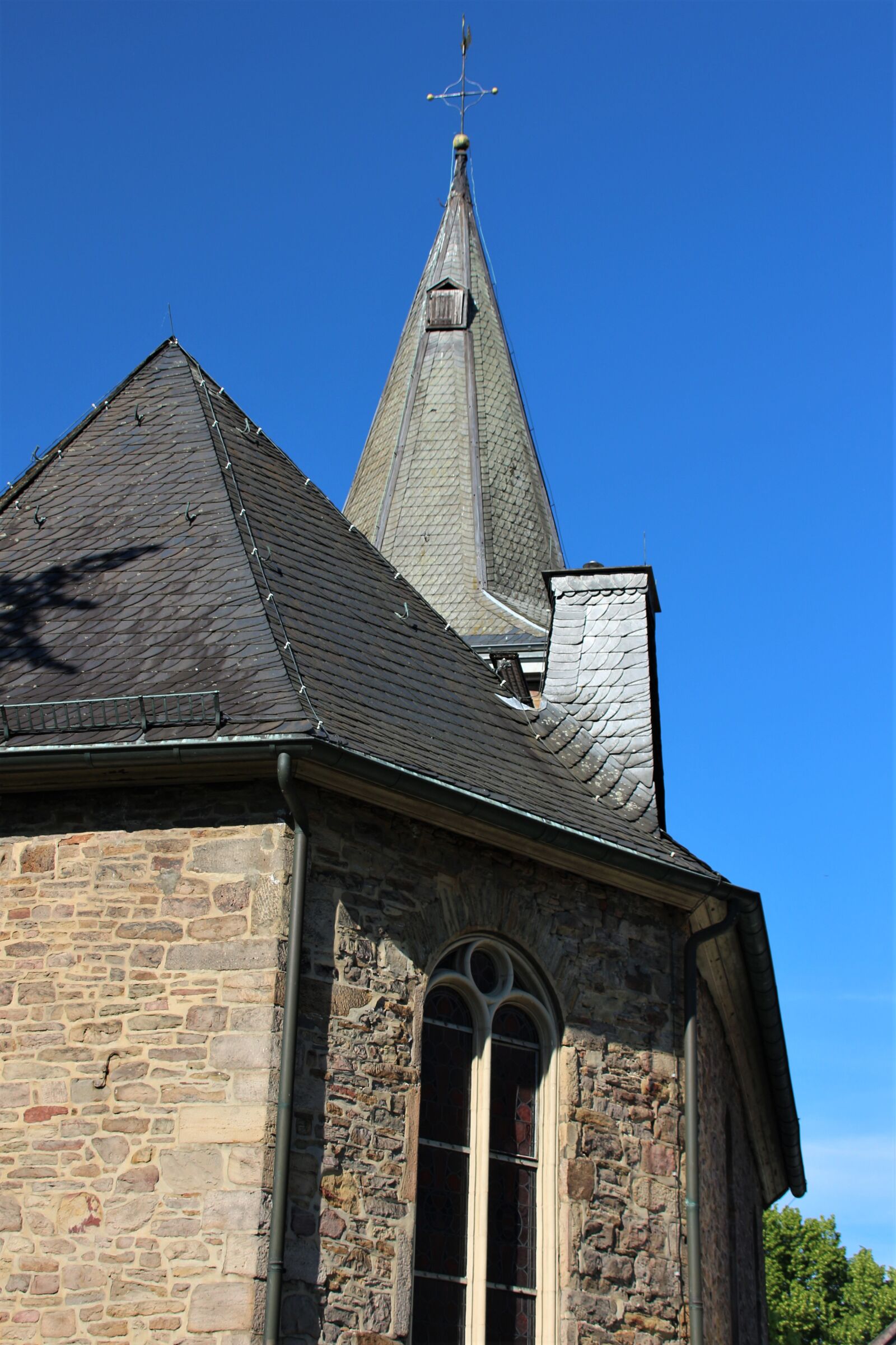 Canon EOS 700D (EOS Rebel T5i / EOS Kiss X7i) sample photo. Church, landscape, nature photography