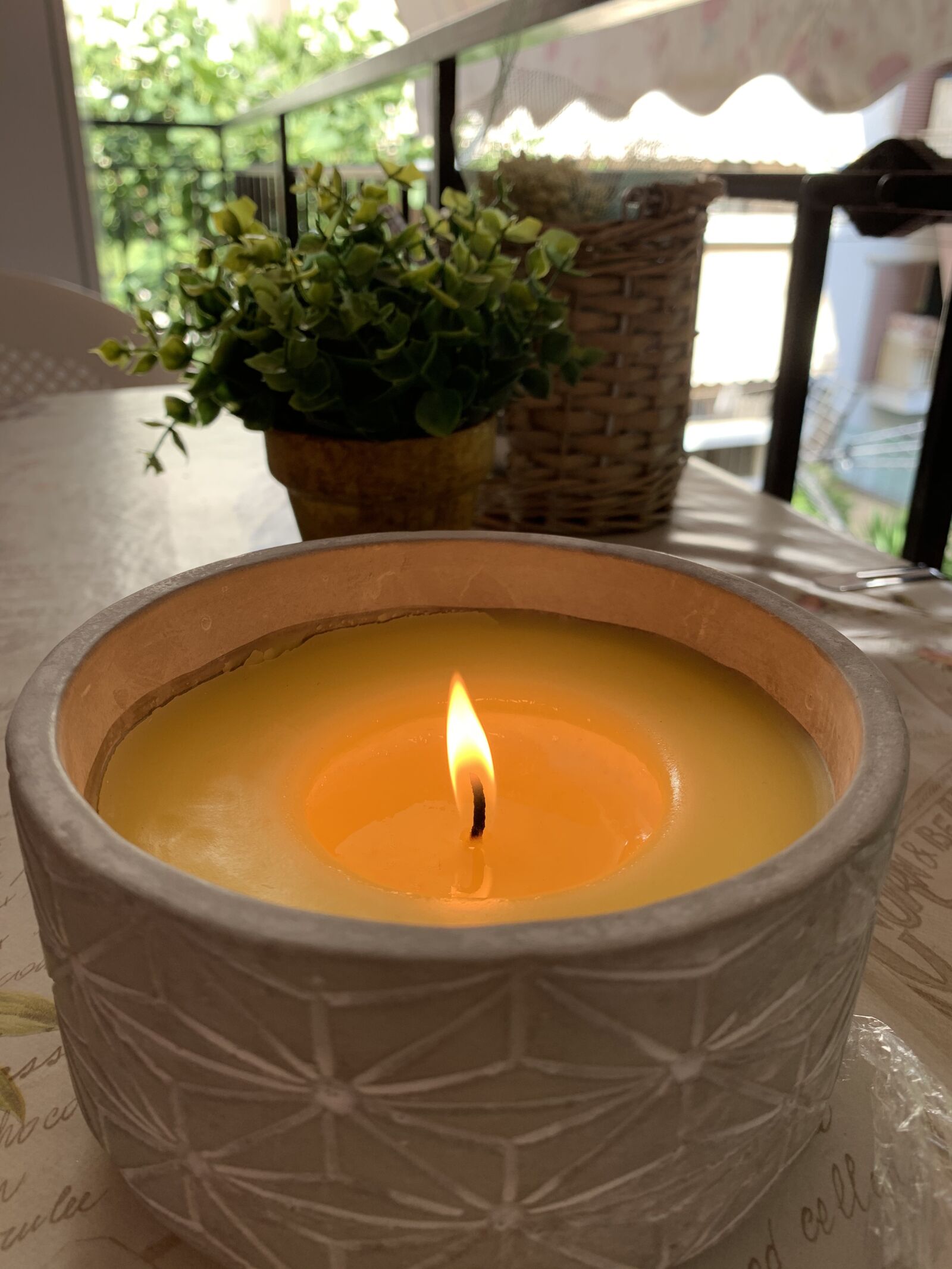 Apple iPhone XS Max sample photo. Candle, light, candlelight photography