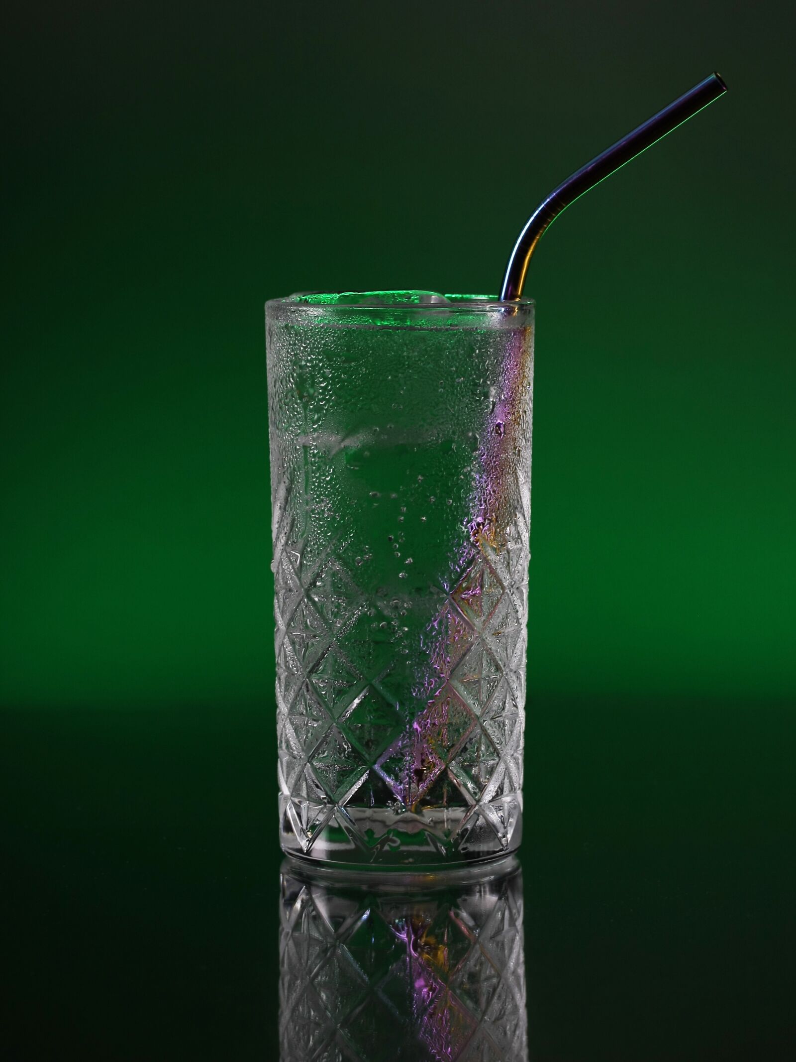 Canon EOS 40D sample photo. Glass, metal straw, drink photography